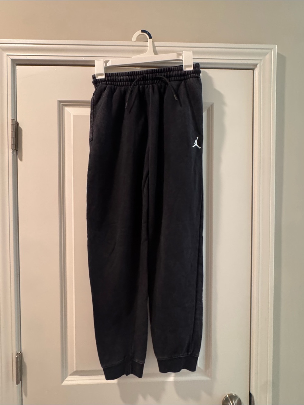 YL Vintage wash sweatpants